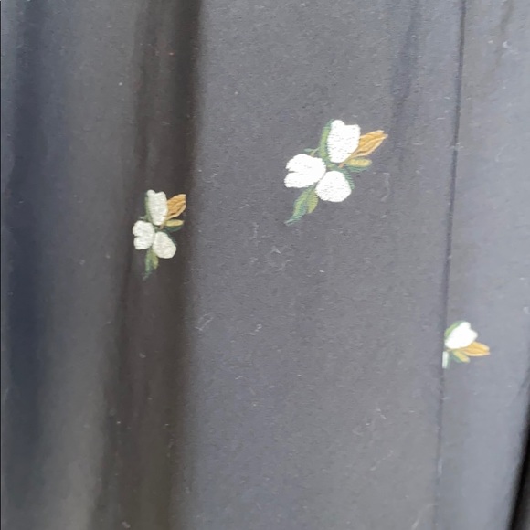 Knee length skirt - Picture 3 of 4